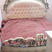 تخت خواب همراه اینه دراور