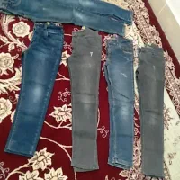 تعدادی لباس|لباس|سربیشه, |دیوار