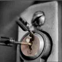 قفل و کلید سازی سینا|خدمات پیشه و مهارت|قروه, |دیوار