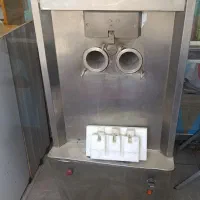 دستگاه بستنی