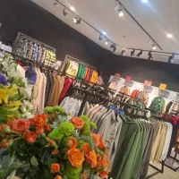 فروشنده پوشاک