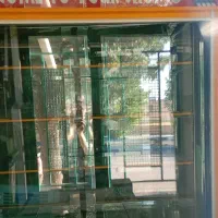 یخچال ویترینی