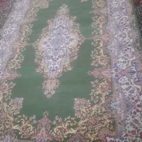 قالی ۳در پنج دستباف راوری