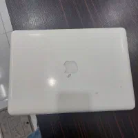 لب تاب مک بوک ۲۰۰۹ اپل