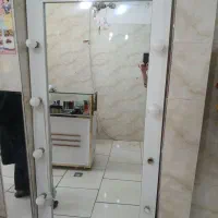 آینه چراغ دار