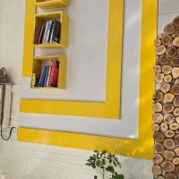 میز و نیمکت و دکور