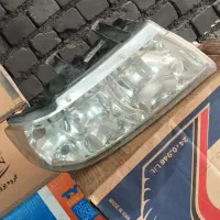 تعدادی چراغ،سپر،گلگیر|قطعات یدکی و لوازم جانبی|کاشان, قطب راوندی|دیوار