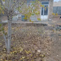 خانه باغ .سه چک ۲۴۰متری فروشی اب برق گاز دوبر