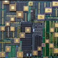 خریدار ضایعات بردگوشی رم سی پی یو مادربردکامپیوتر