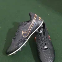 کفش فوتبالی چمنی عالی|کیف، کفش، کمربند|گرگان, |دیوار