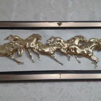 دکوری و ساعت