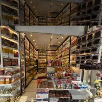 دکور و ویترین فروشگاه آجیل وخشکبار