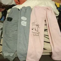 تعدادی لباس‌ نووبچگانه وتعدادی هم روسری وشال زنانه|کفش و لباس بچه|پردیس, فاز ۴|دیوار