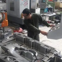 اپراتور فرز cncو کارگر فنی و کارگر ساده خانم و اقا