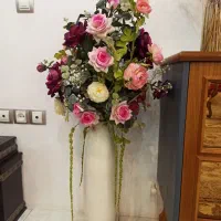 گل وگلدان شیک و تمیز