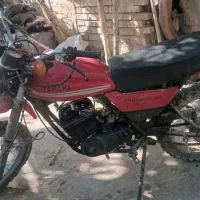 یاماها400