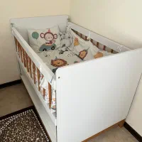 تخت نوزاد