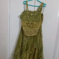 لباس.|لباس|فولادشهر, فولادشهر|دیوار