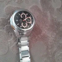 ساعت مچی|ساعت|اراک, |دیوار