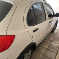 کوییک R سفید مدل ۱۴۰۱ بی رنگ و کم کارکرد
