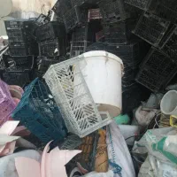 به یک کارگر ماهانه برای نگهبانی و کارنیاز داریم