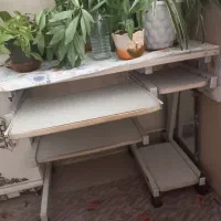 میزتحریر،کامپیوتر (برای مشق نوشتن دانش آموز)|میز تحریر و کامپیوتر|بومهن, |دیوار