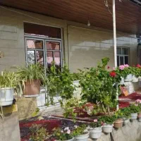 خانه باغ 800 متری و 140 متر بنا