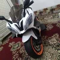 ماشین شارژی کاملا سالم و بی‌عیب|اسباب‌‌بازی|شیراز, وزیرآباد|دیوار