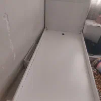 تخت یکنفره
