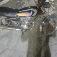 موتور مدل ۸۱مدارک کارت و پلاک اصل