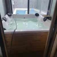 جکوزی 6 نفره