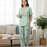 فروش عمده تیشرت شلوار طرح عروسکی  جنس نخ  پنبه