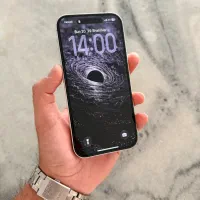 آیفون ۱۶ نرمال