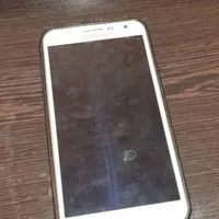 سامسونگ Galaxy C7 با حافظهٔ ۳۲ گیگابایت