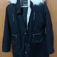 چندتا لباس وپالتو