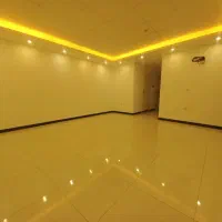 ۸۵متر اداری دو خوابه با پارکینگ بر اصلی در هراز