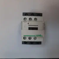 کنتاکتور ۱۸ امپر اشنایدر