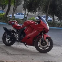 هیوسانگ 250 gtr