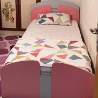 تخت و میز تحریر آپادانا و تشک تن آسا