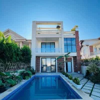 دوبلکس نماشیشه*استخر فعال*کلیدنخورده*متریال نوین