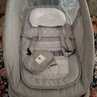 گهواره برقی ماستلا ۴کاره سالم|تخت و صندلی بچه|کردکوی, |دیوار