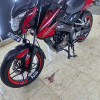 ns 200