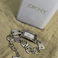 ساعت و انگشتر
