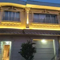 نصب و تعمیرات انواع درب و پنجره UPVC