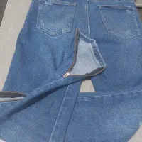 شلوار جین|لباس|شیراز, کوشک میدان|دیوار