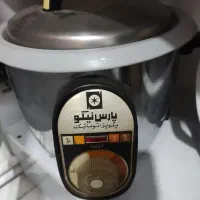 قابلمه تفلون زنبوری هفت تیکه|ظروف پخت‌وپز|گلبهار, شهر جدید گلبهار|دیوار