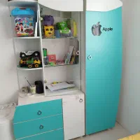 تشک و تخت کودک و نوجوان و کمد ( لباس و شیشه‌ای )