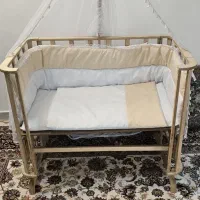 تخت نوزاد|تخت و صندلی بچه|آران و بیدگل, |دیوار