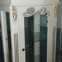 بوفه ویترین ومیز توی