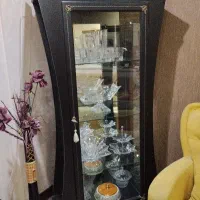 بوفه چوبی تمام شیشه